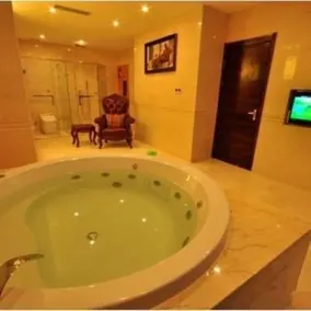 Hanyan Pearl Hotel - Image 4