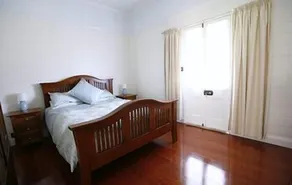 Singletons Retreat - Image 3