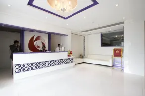 Hotel Capitol - Image 2