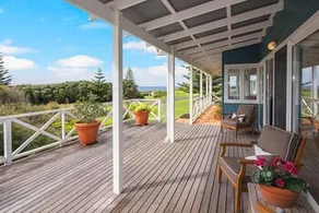 Bayside - Image 5