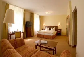 Am Rosengarten Wohlfühlhotel - Image 3