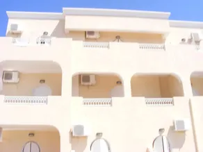 Fira Calm Hotel - Image 4