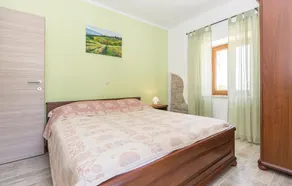 Nice Home in Tupljak With Wifi and 3 Bedrooms - Image 5