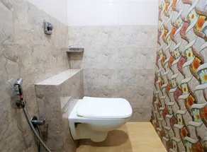 A One by Hexa Rooms - Image 5