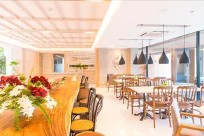 Kuun Hotel - Image 2