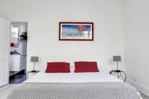 FONTAINEBLEAU SWEET HOME - Image 2