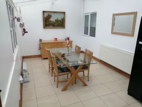 3-bed Cottage in Quiet & Green Wallington - Image 4