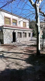 House With 5 Bedrooms in Sotillo de la Adrada, With Shared Pool, Enclosed Garden and Wifi - Image 3