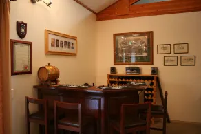 Enderslie House Bed & Breakfast & Farmstay - Image 2