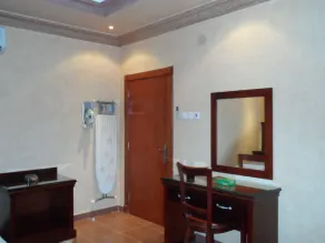 Aknan Al Morooj Furnished Units - Image 2