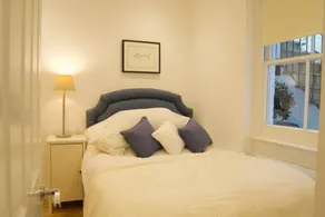 Classic 1 Bedroom Flat Sleeping 4 Charming Fulham - Image 4