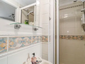 5 Rose Hill Close - Image 4