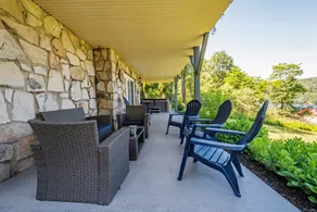 Maison avec barbecue et jacuzzi | Vue sur l'eau - Image 3