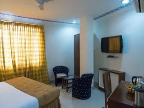 Hotel Orbit - Image 5