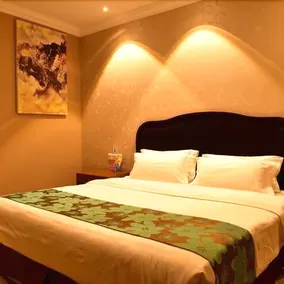 Shanhai Holiday Hotel - Image 5