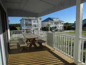 Yankee Traitor II - 4 Br Home - Image 4