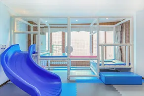 November Resort - Image 4