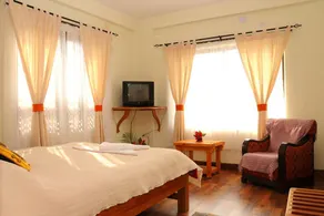 Sampada Inn - Image 3