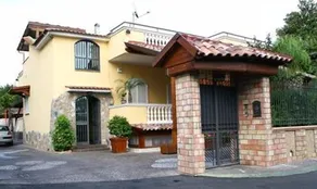 Casa Country Villa Pompei - Image 2
