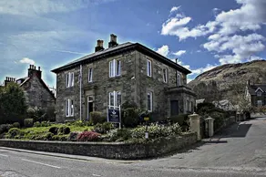 The Old Bank - Image 1