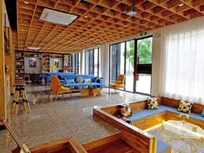 Bujuexiao Art Hotel - Image 4
