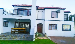 Clifford's Lodge & Spa - Image 3