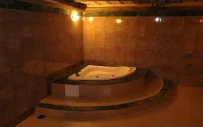 United 21 Resort Mahabaleshwar - Image 4