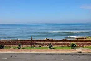 Sea View Hotel - Image 5