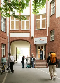 All In Hostel - Image 3