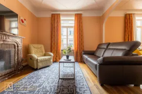 Splendid Townhome in Gare - Image 2