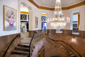 Crowne Plaza Niagara Falls-Fallsview - Image 3