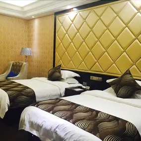 Bojue Hotel - Image 2