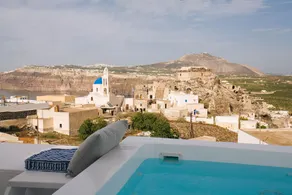 Akrotiri Cycladic Suites - Image 2