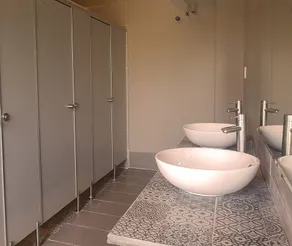 La Cool House - Image 2