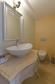 Alacati Roka Tas Butik Hotel - Image 2