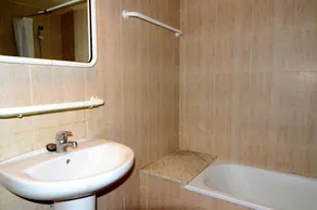 Apartamentos Miami II - Image 2