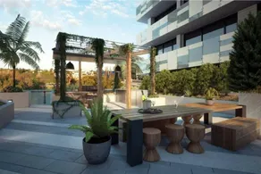 Sleek Arthouse Apartment With Pool Close To City - Image 3