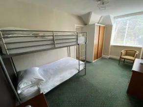 Hinton Firs Hotel - Image 4