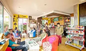 Full House Resort - Image 5