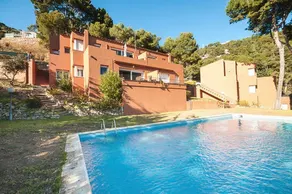 Apartamentos Begur - Image 3