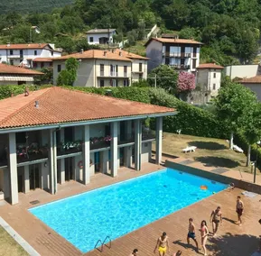 Mamma Ciccia Holiday Home - Front Lake Apartment, beach and swimming pool - Image 5