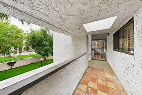 New Listing! Palm Tree W/ Pools & Hot Tubs 2 Bedroom Condo - Image 2