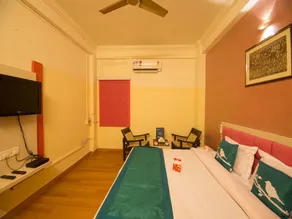 President Hotel By OYO Rooms - Image 2