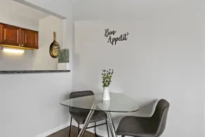 Sunny 1BR Apt in Suburb - Salem 3C rep - Image 2