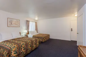Days Inn By Wyndham Anaheim West - Image 5