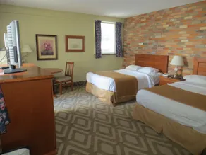 Hotel 89 Yorkville - Image 2