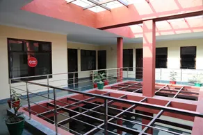 Hotel Neelkamal by OYO Rooms - Image 5