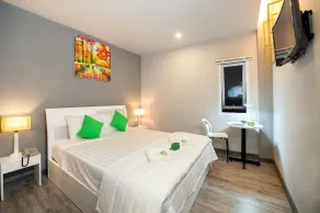 All Seasons Hotel - Image 2