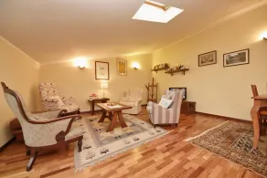 Country House - Image 5