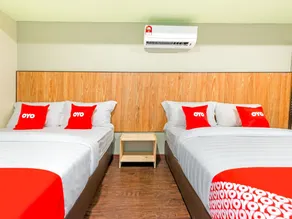 Cool Hotel - Image 4